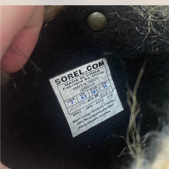 Sorel Joan of Arctic Black Fur-Lined Winter Boots Waterproof - Picture 5 of 6